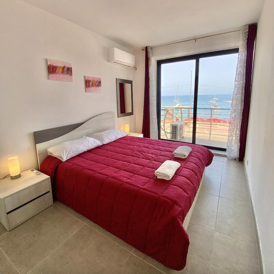 F1 1 Lovely Room, Bathroom And Living Shared Saint Julian's Ngoại thất bức ảnh